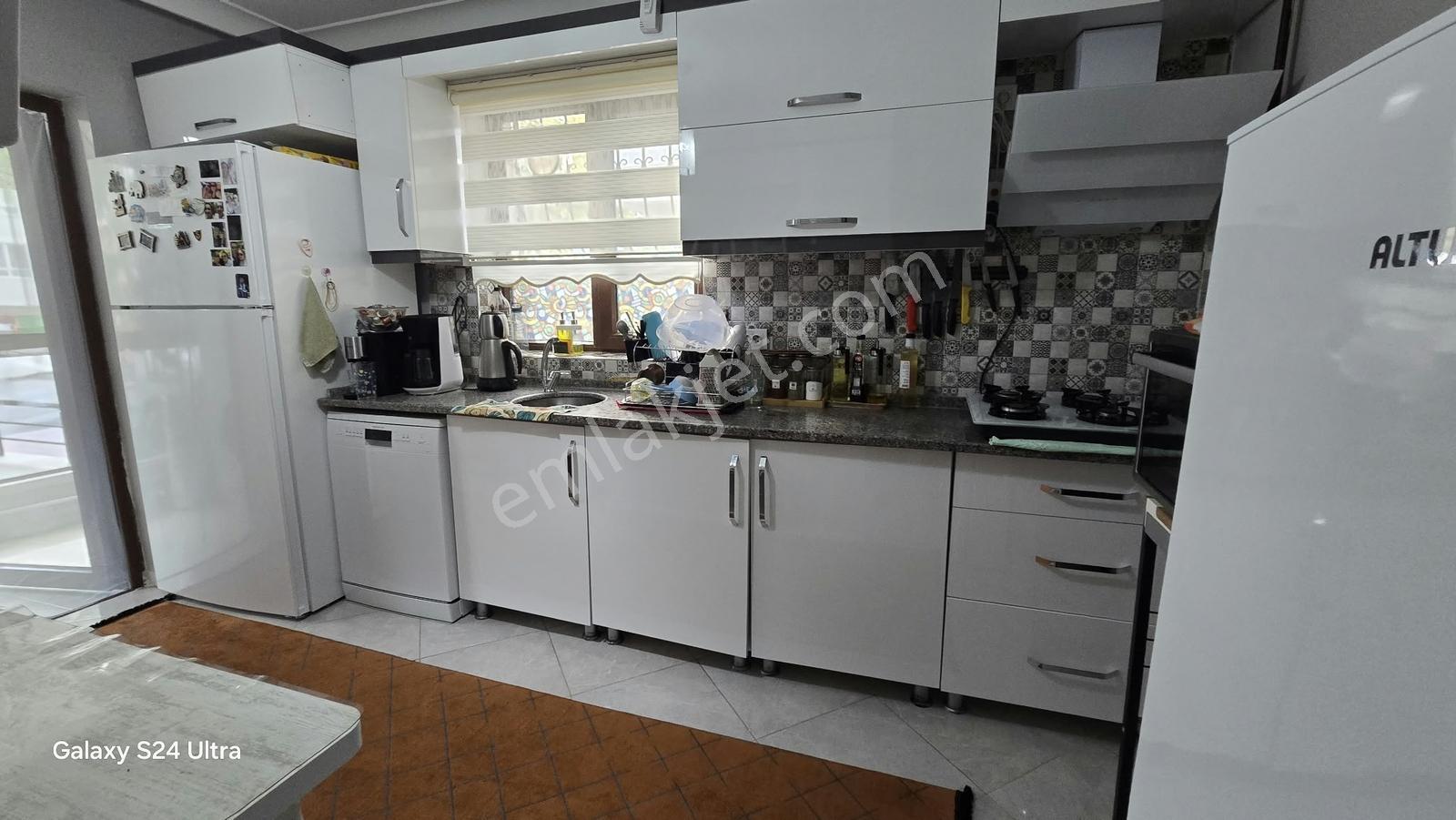 Gülveren Mah 3+1 Yüksek Giriş Ön Cephe İçi Yapılı 110m2 5 Yıllık — fotoğraf 14