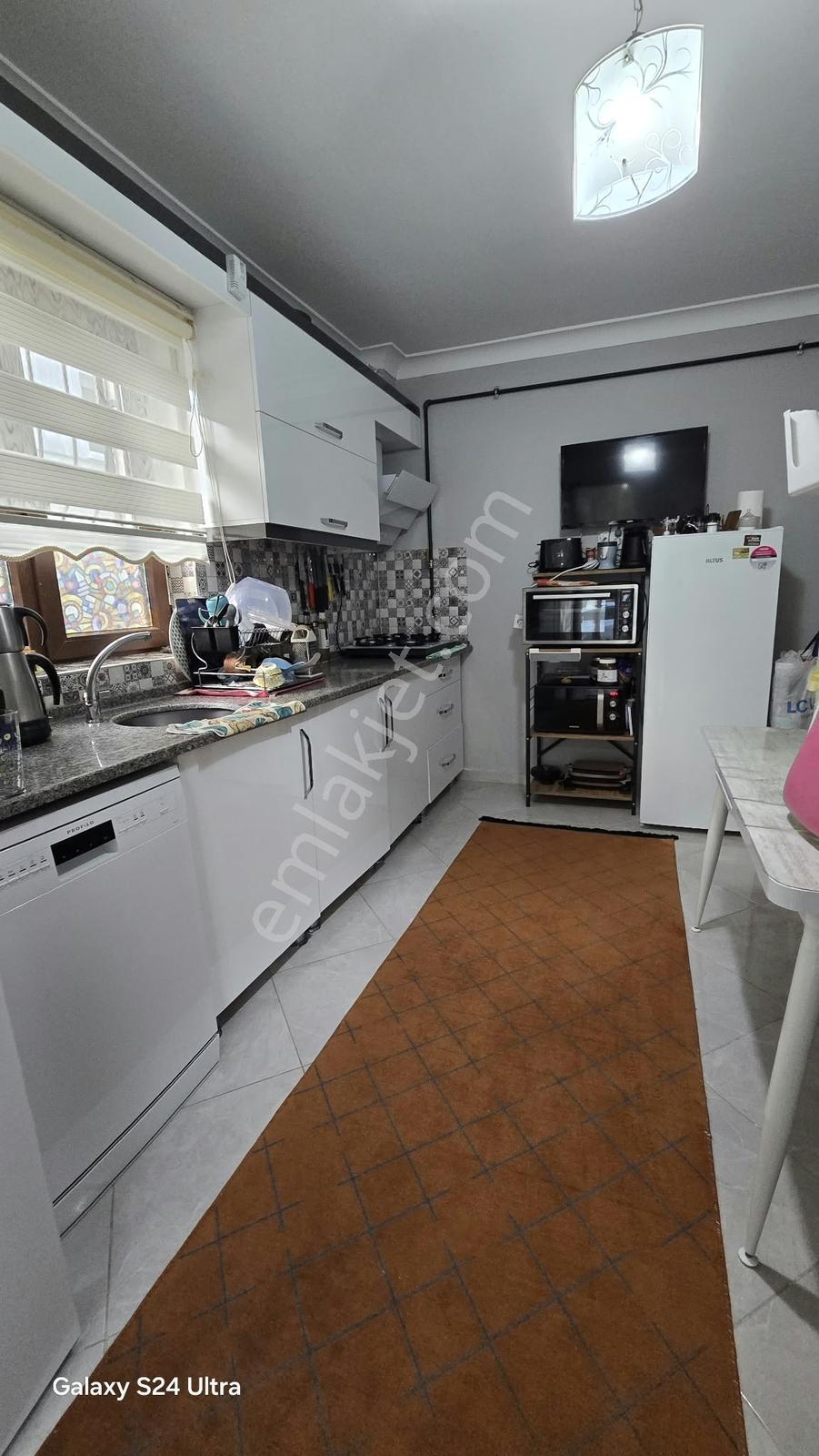 Gülveren Mah 3+1 Yüksek Giriş Ön Cephe İçi Yapılı 110m2 5 Yıllık — fotoğraf 16