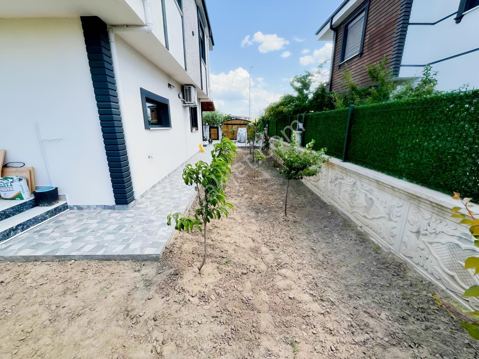 Dağlı !gayrimenkul'den|geniş Bahçeli|lüks|3+1|villa!! — fotoğraf 22