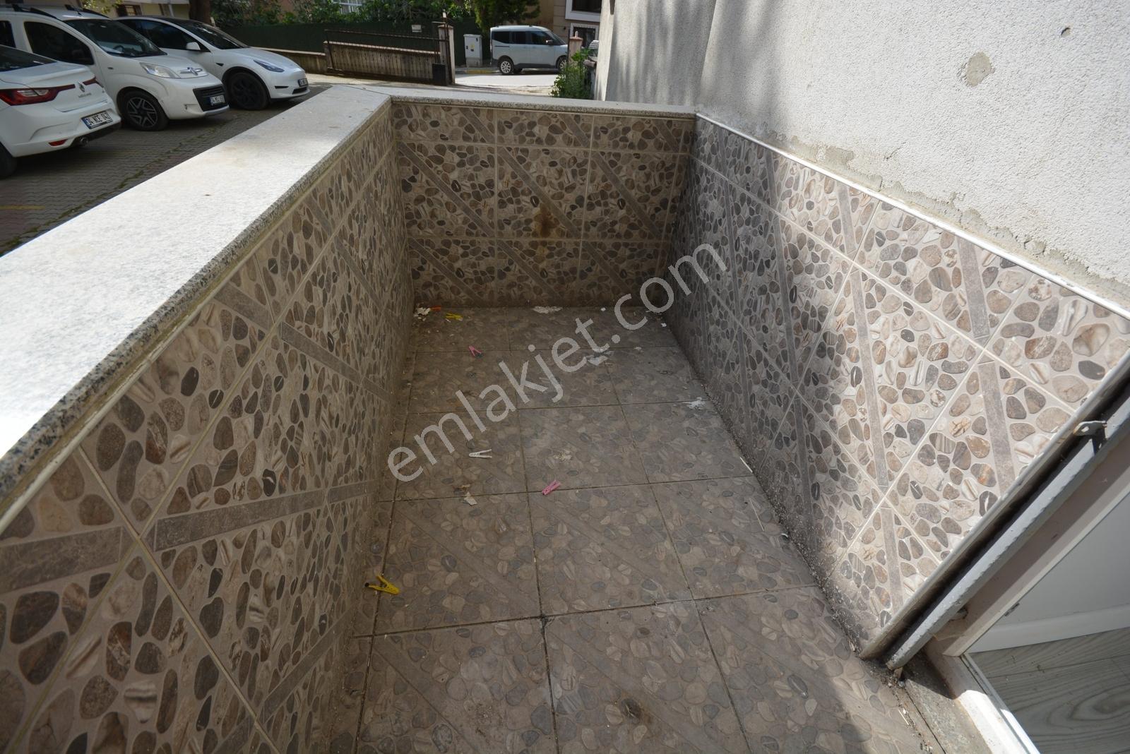 Metronun Yanında Eminevime Uygun 2+1 Özel Dekorlu Satılık Daire — fotoğraf 4