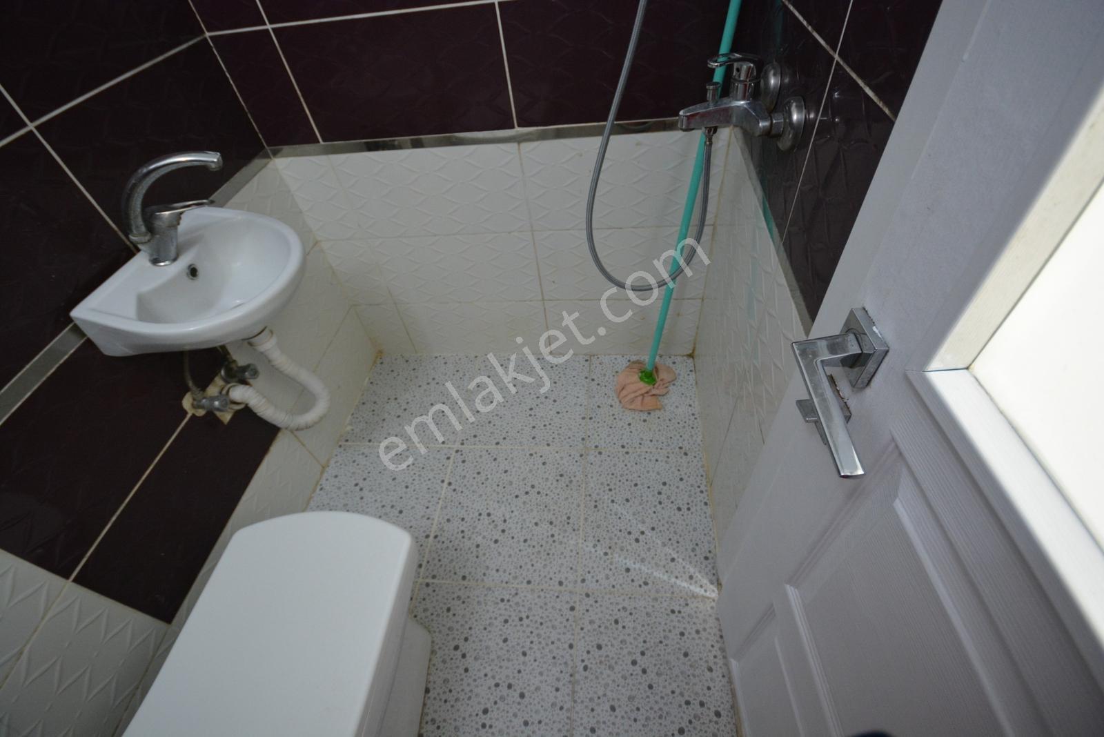 Metronun Yanında Eminevime Uygun 2+1 Özel Dekorlu Satılık Daire — fotoğraf 19
