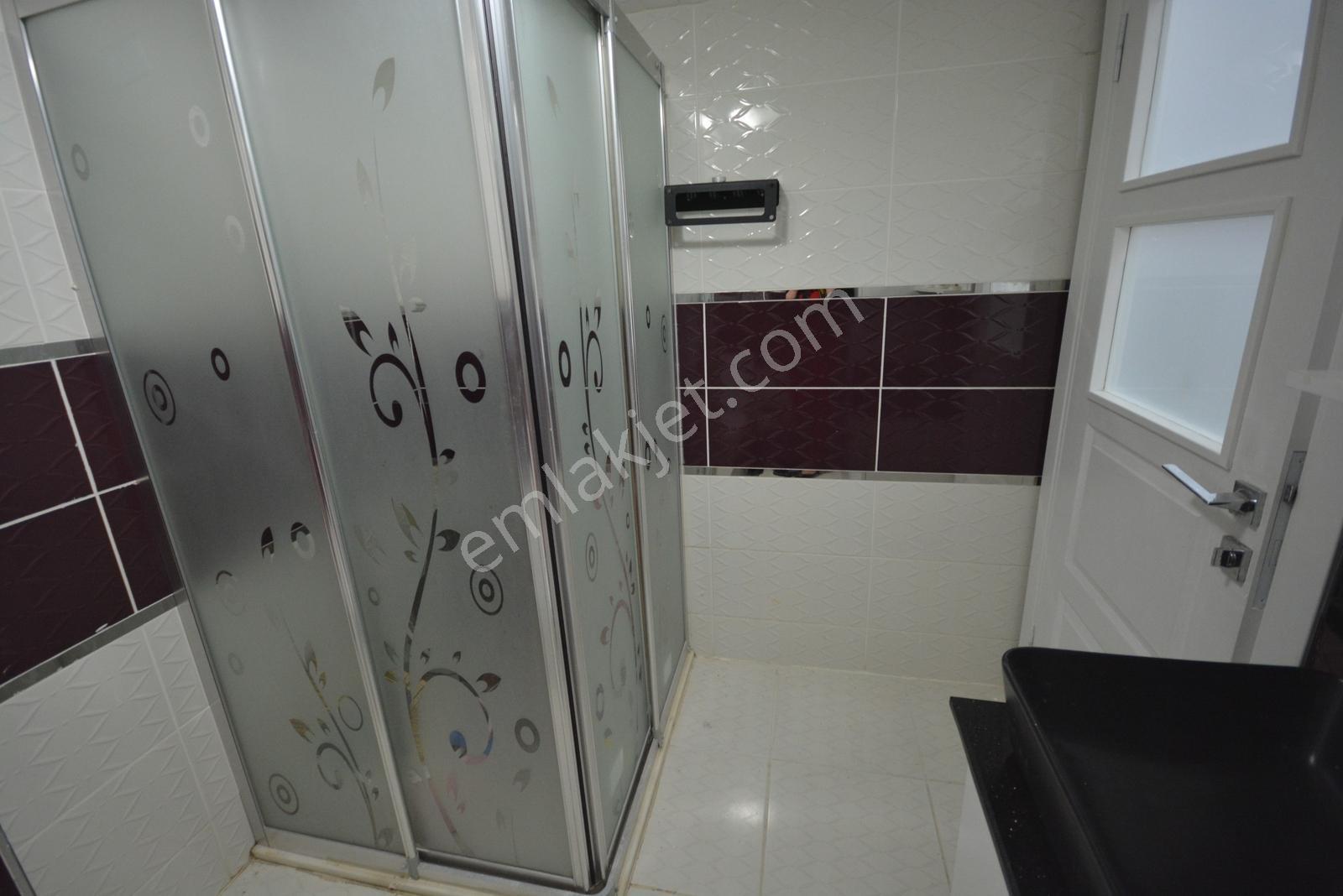 Metronun Yanında Eminevime Uygun 2+1 Özel Dekorlu Satılık Daire — fotoğraf 21