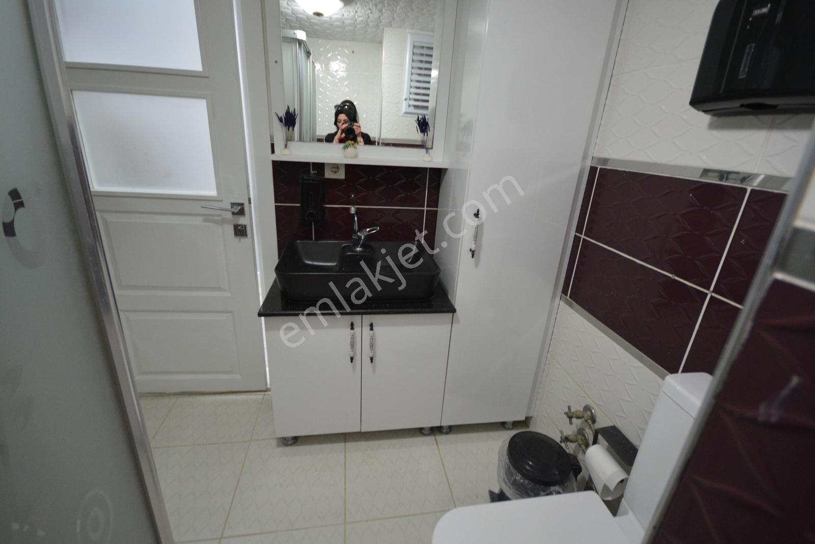 Metronun Yanında Eminevime Uygun 2+1 Özel Dekorlu Satılık Daire — fotoğraf 22