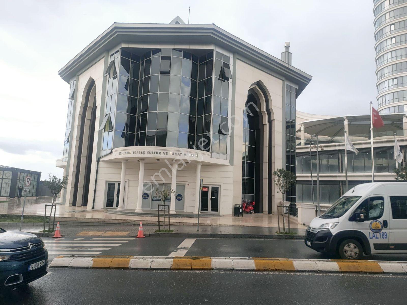 Metronun Yanında Eminevime Uygun 2+1 Özel Dekorlu Satılık Daire — fotoğraf 29