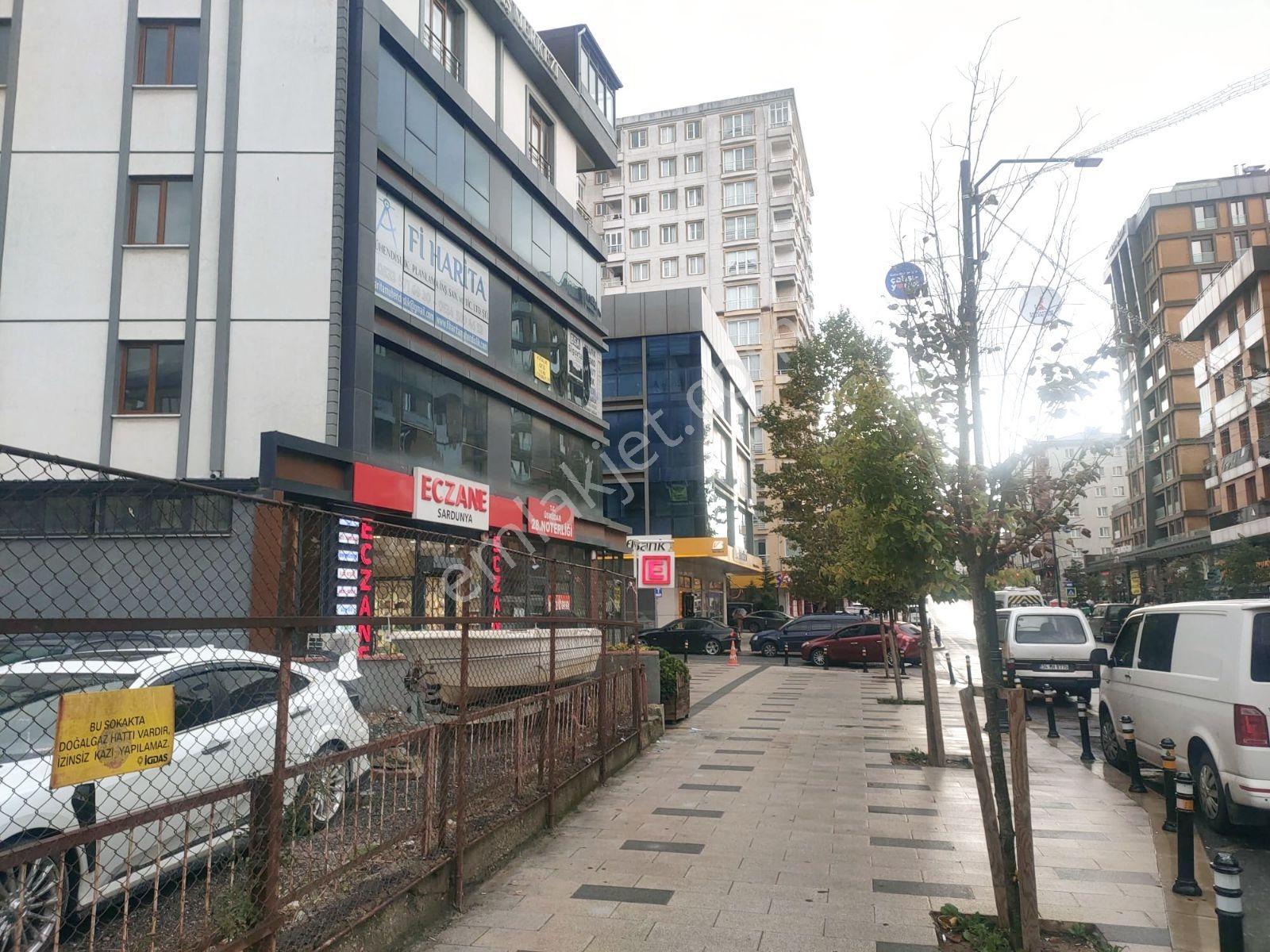 Metronun Yanında Eminevime Uygun 2+1 Özel Dekorlu Satılık Daire — fotoğraf 31