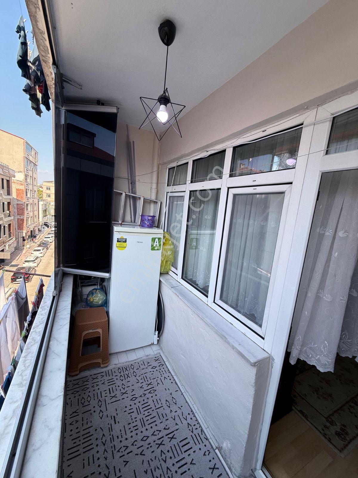 Loft'tan Sefaköy Merkezde 2+1 95m2 3. Kat Satılık Daire — fotoğraf 6