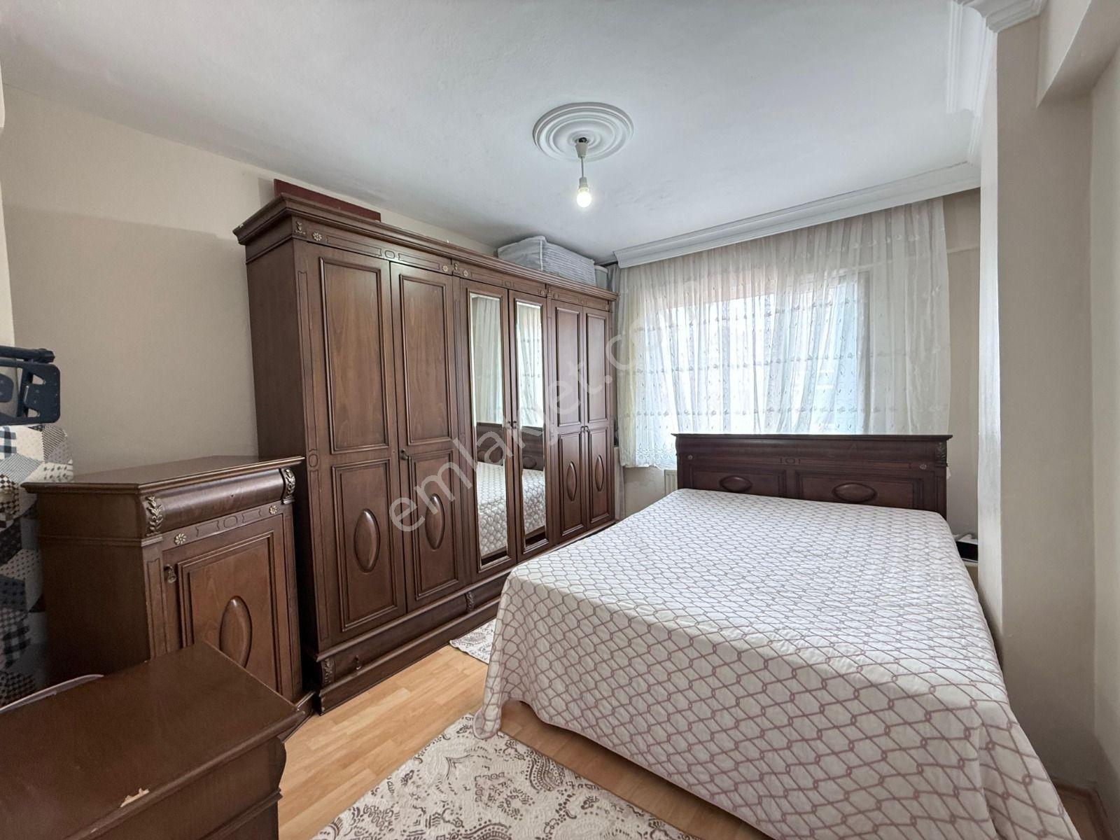 Loft'tan Sefaköy Merkezde 2+1 95m2 3. Kat Satılık Daire — fotoğraf 11