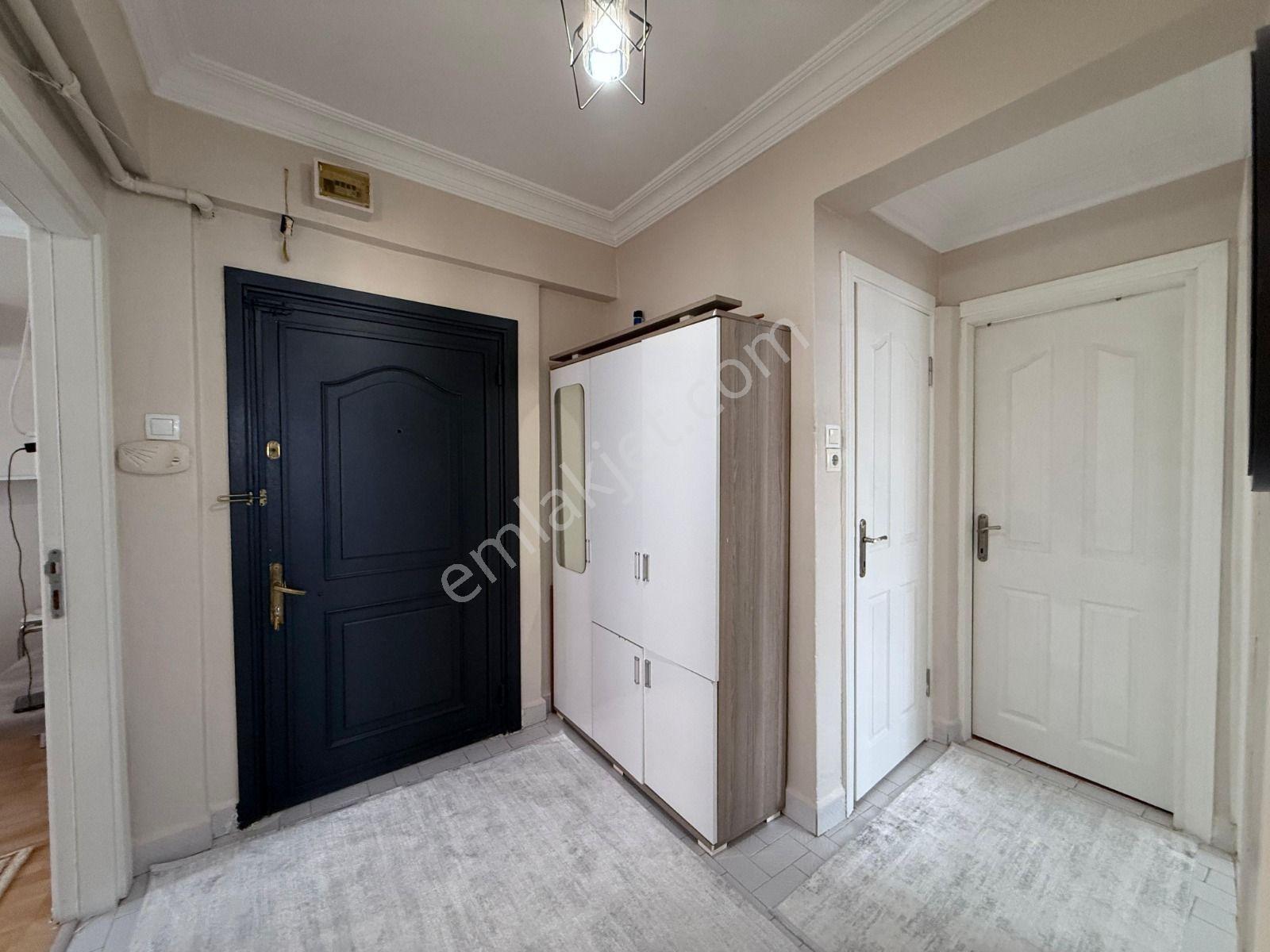Loft'tan Sefaköy Merkezde 2+1 95m2 3. Kat Satılık Daire — fotoğraf 18