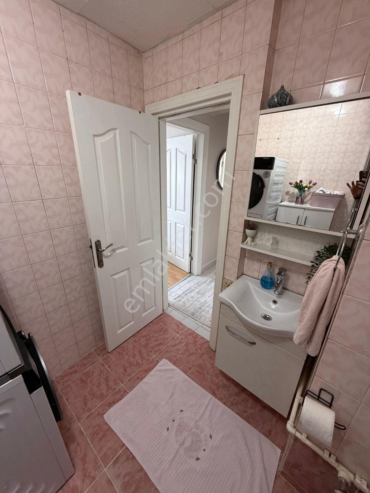 Loft'tan Sefaköy Merkezde 2+1 95m2 3. Kat Satılık Daire — fotoğraf 21