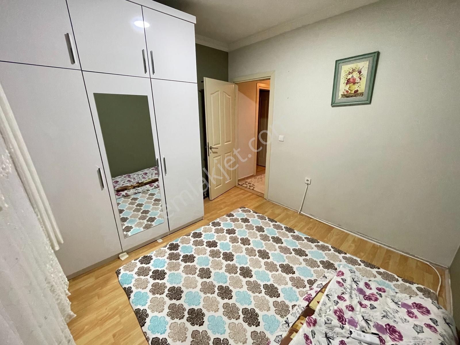 Menemen Asarlık Toki Konutlarında Satılık Daire Önü Açık Arakat — fotoğraf 15