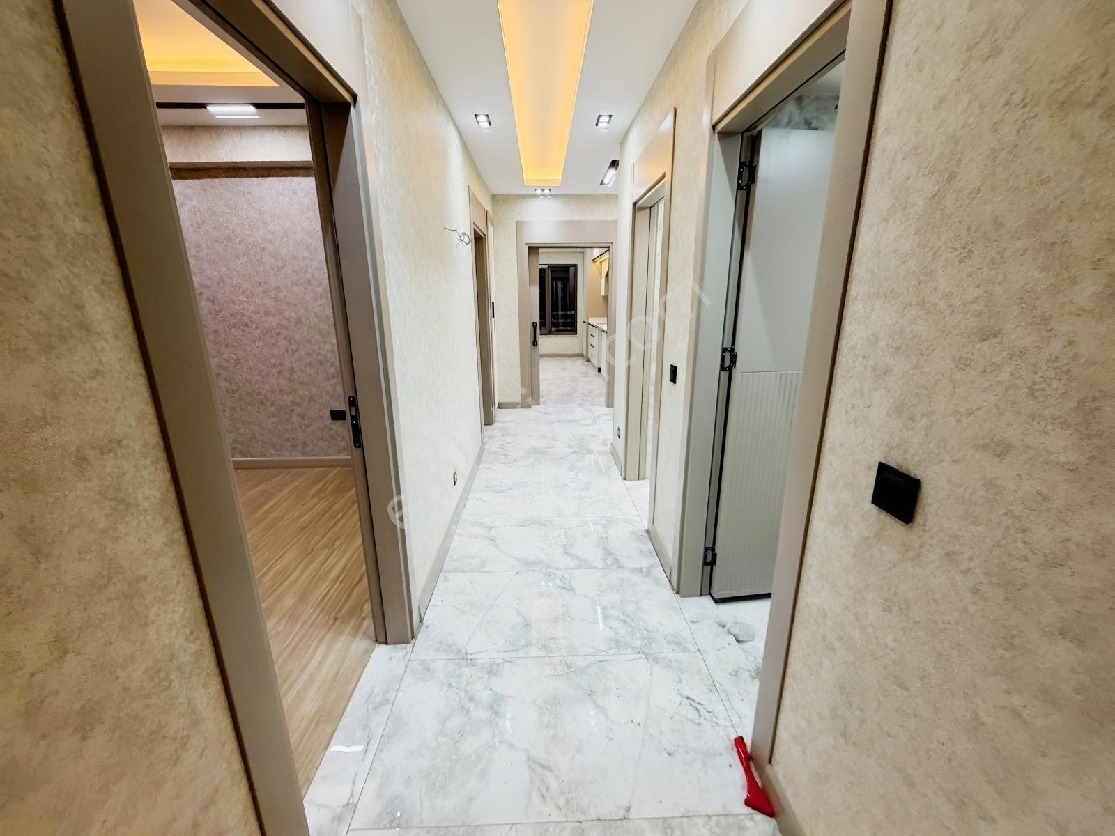 2 Bloklu Sitede | 7. Kat | 165 M² Brüt 155 M² Net — fotoğraf 3