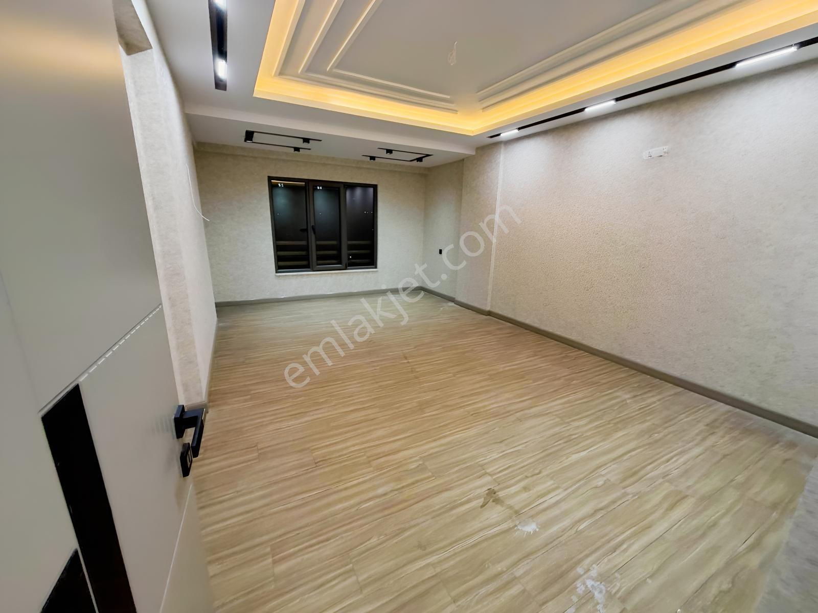 2 Bloklu Sitede | 7. Kat | 165 M² Brüt 155 M² Net — fotoğraf 9