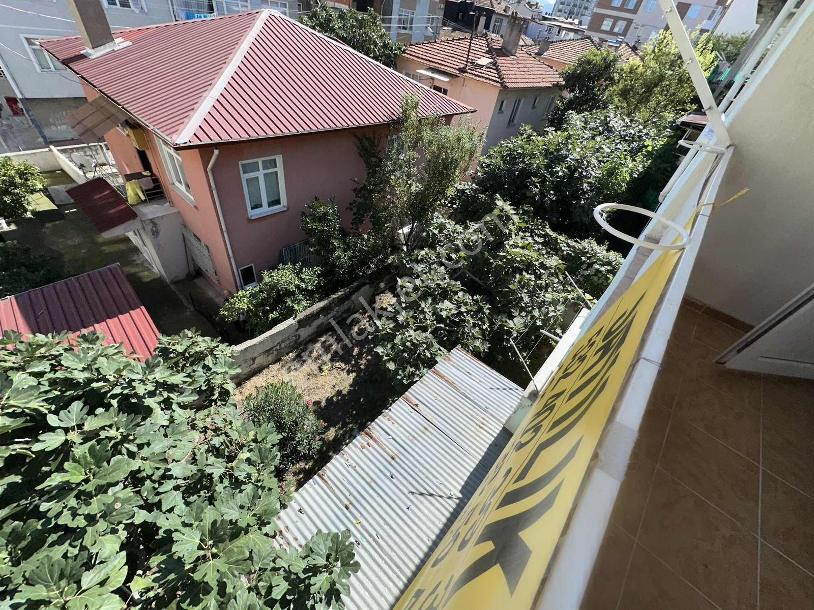 Alan Emlak; 4 Kata İmarlı, Köşe Parsel, İşlek Konumda — fotoğraf 18