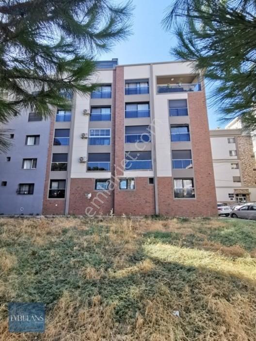 Ordu Bulvarı Yanı Park Cephe Karanlık Odasız Ara Kat 2+1
