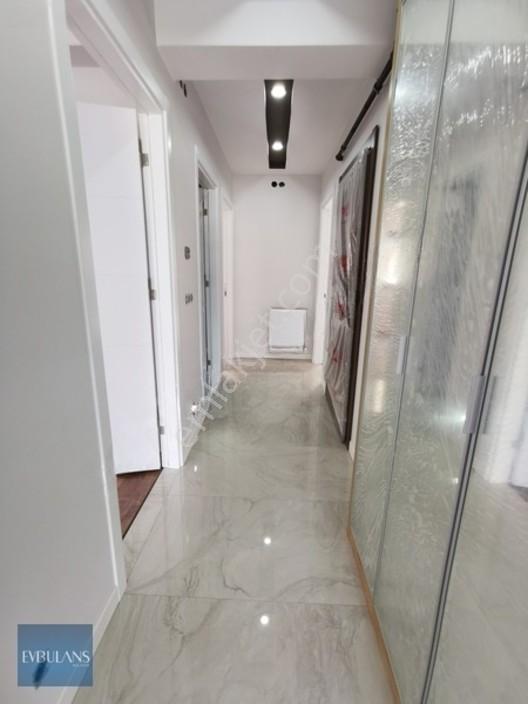 Ordu Bulvarı Yanı Park Cephe Karanlık Odasız Ara Kat 2+1 — fotoğraf 12