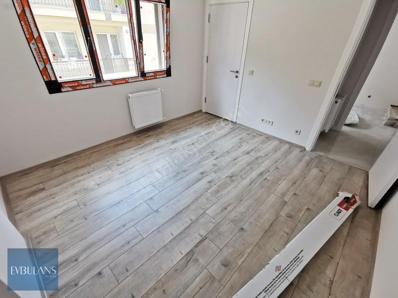 Ordu Bulvarı Yanı Park Cephe Karanlık Odasız Ara Kat 2+1 — fotoğraf 17