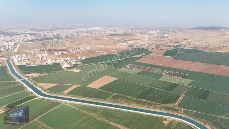 Mardin Yolu Ve Göbeklitepe Turizm Yolunda İmara Sıfır Tarla — fotoğraf 6