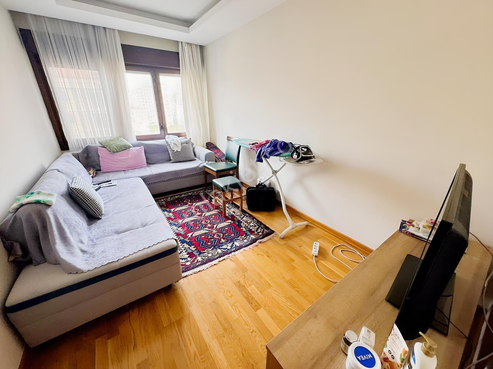Lider'den Caddeye Yürüme Mesafesinde Ebeveyn Banyolu Lüks 3+1! — fotoğraf 24