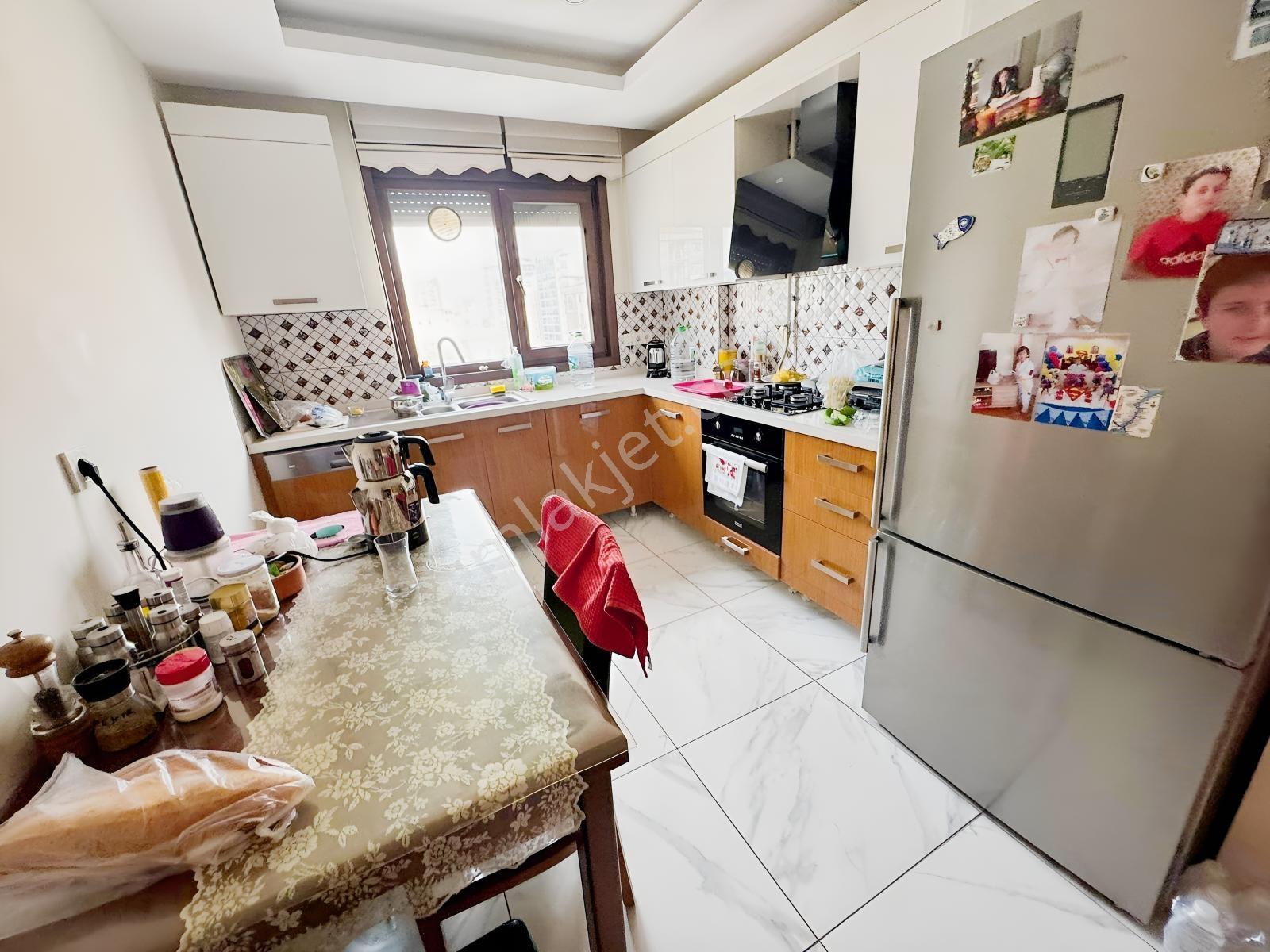 Lider'den Caddeye Yürüme Mesafesinde Ebeveyn Banyolu Lüks 3+1! — fotoğraf 30