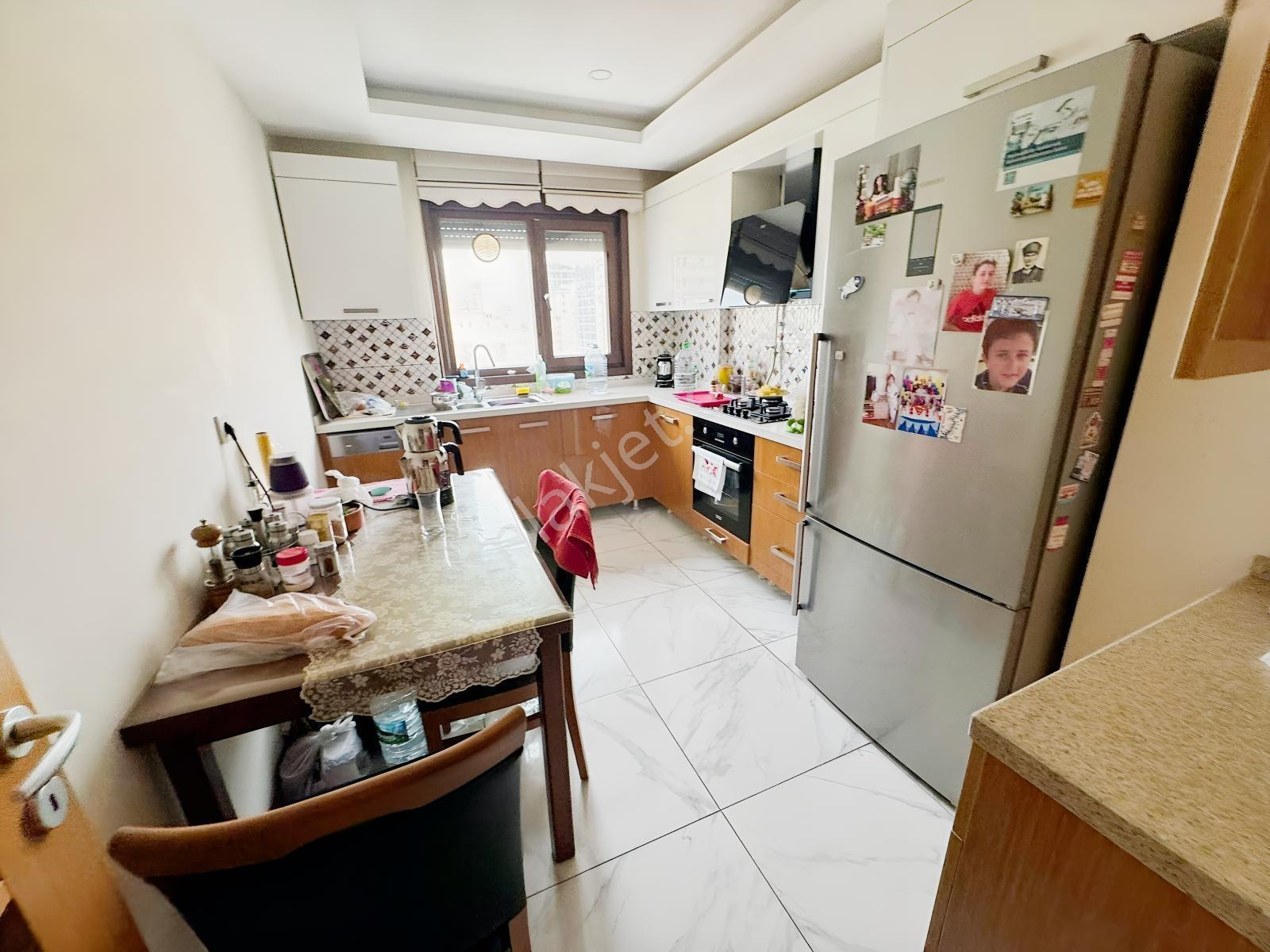Lider'den Caddeye Yürüme Mesafesinde Ebeveyn Banyolu Lüks 3+1! — fotoğraf 32