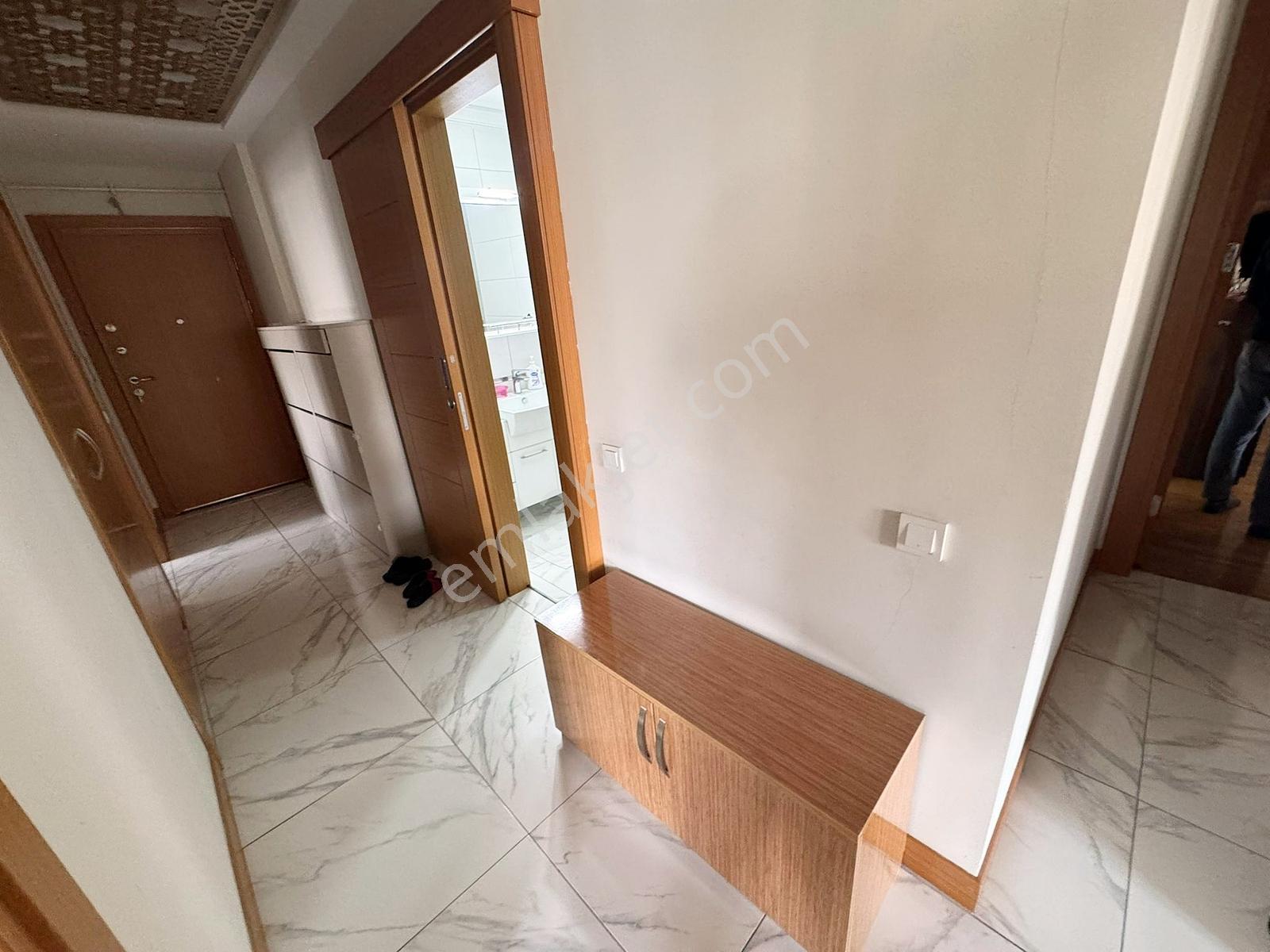 Lider'den Caddeye Yürüme Mesafesinde Ebeveyn Banyolu Lüks 3+1! — fotoğraf 34