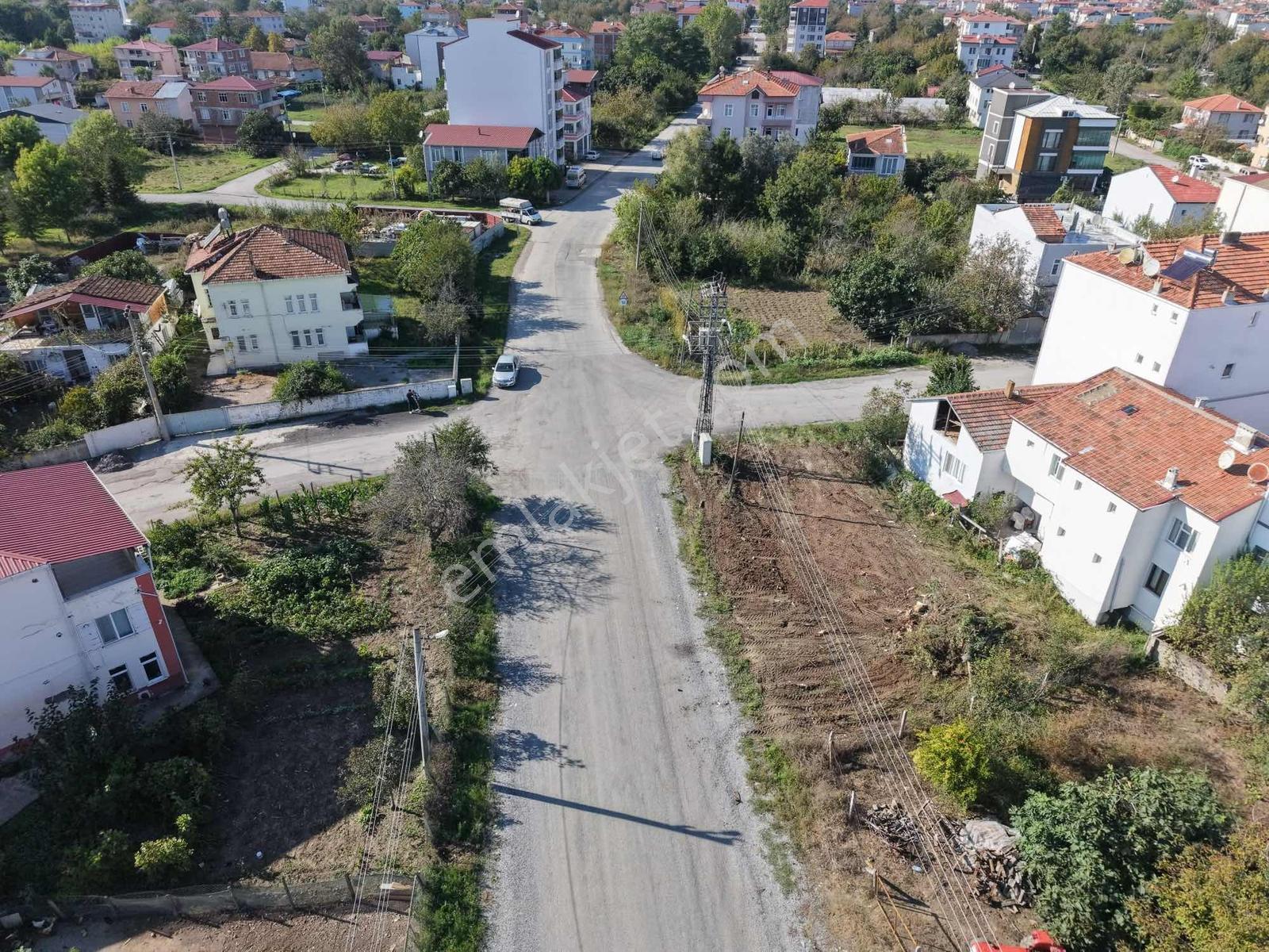 Yıldırım Emlak'tan Satılık 287 M² Köşe Parsel — fotoğraf 4