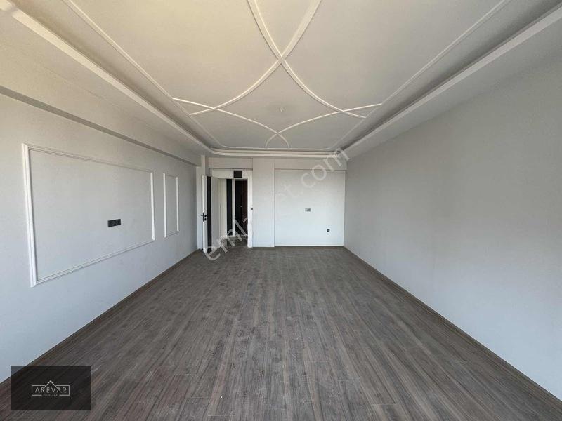Arevar'dan Yüksel Altun Towers'ta 3+1 Daire — fotoğraf 6