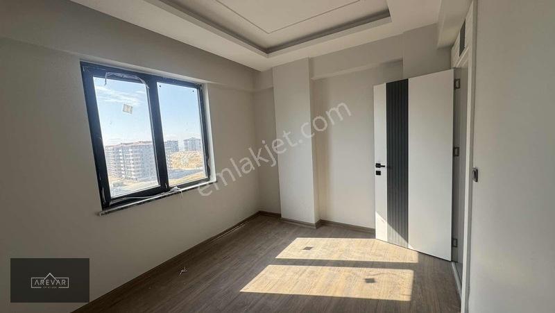 Arevar'dan Yüksel Altun Towers'ta 3+1 Daire — fotoğraf 21