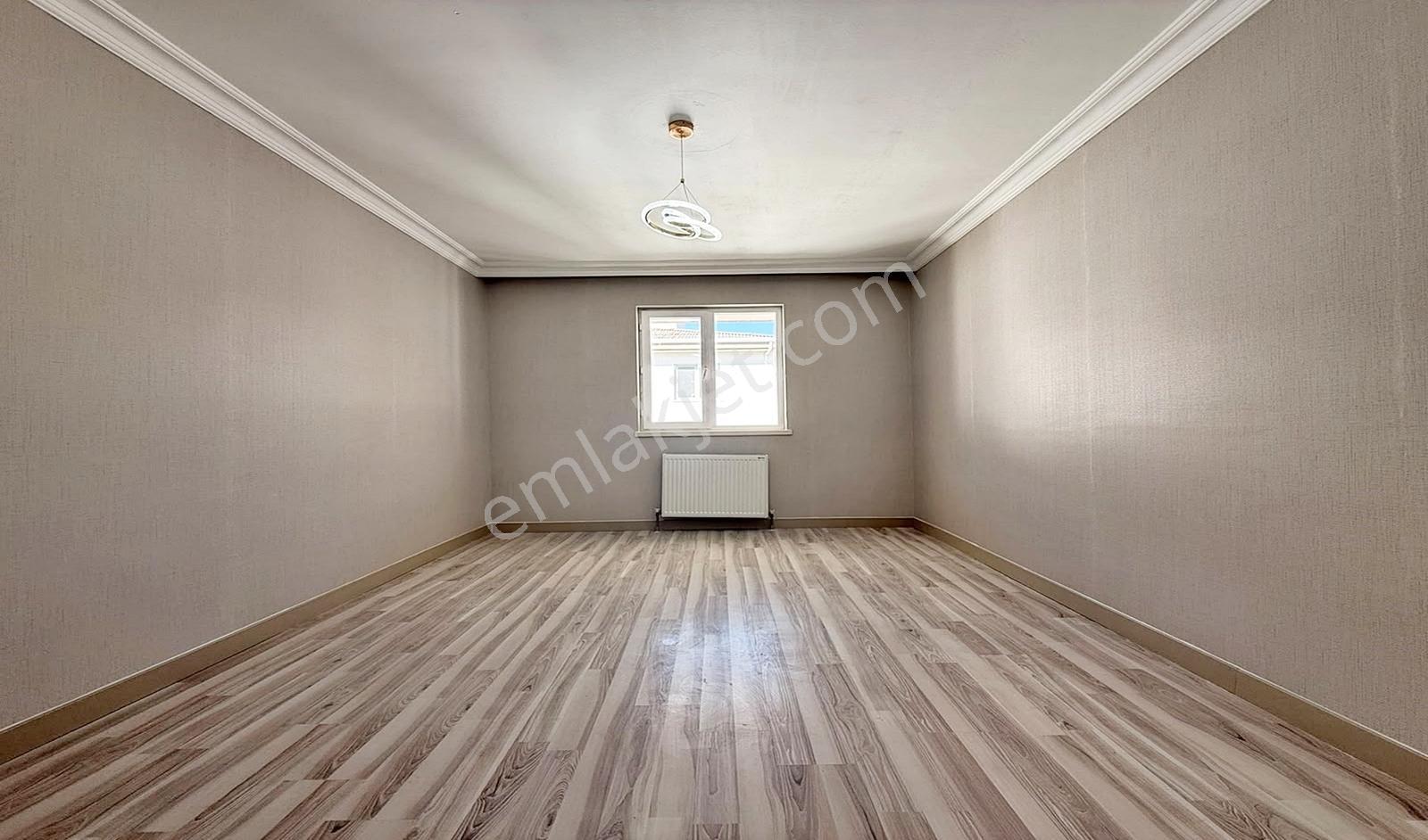 Yasa'dan Karakaya'da 3.kat 3+1 Caddeye Yakın Full Yapılı !!! — fotoğraf 24