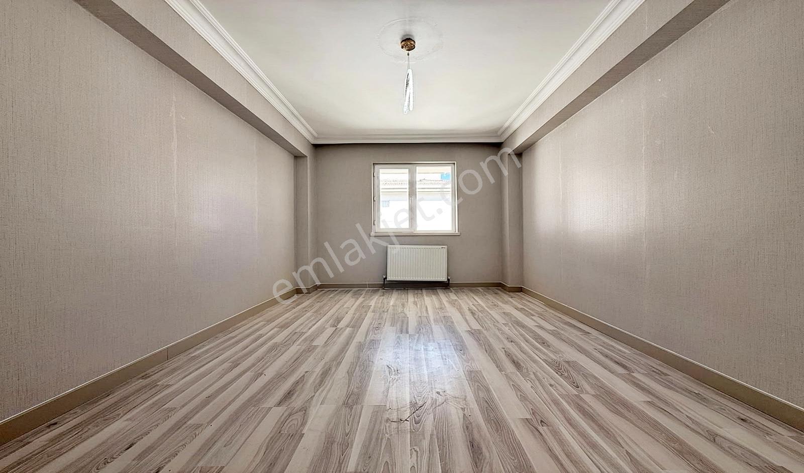 Yasa'dan Karakaya'da 3.kat 3+1 Caddeye Yakın Full Yapılı !!! — fotoğraf 25