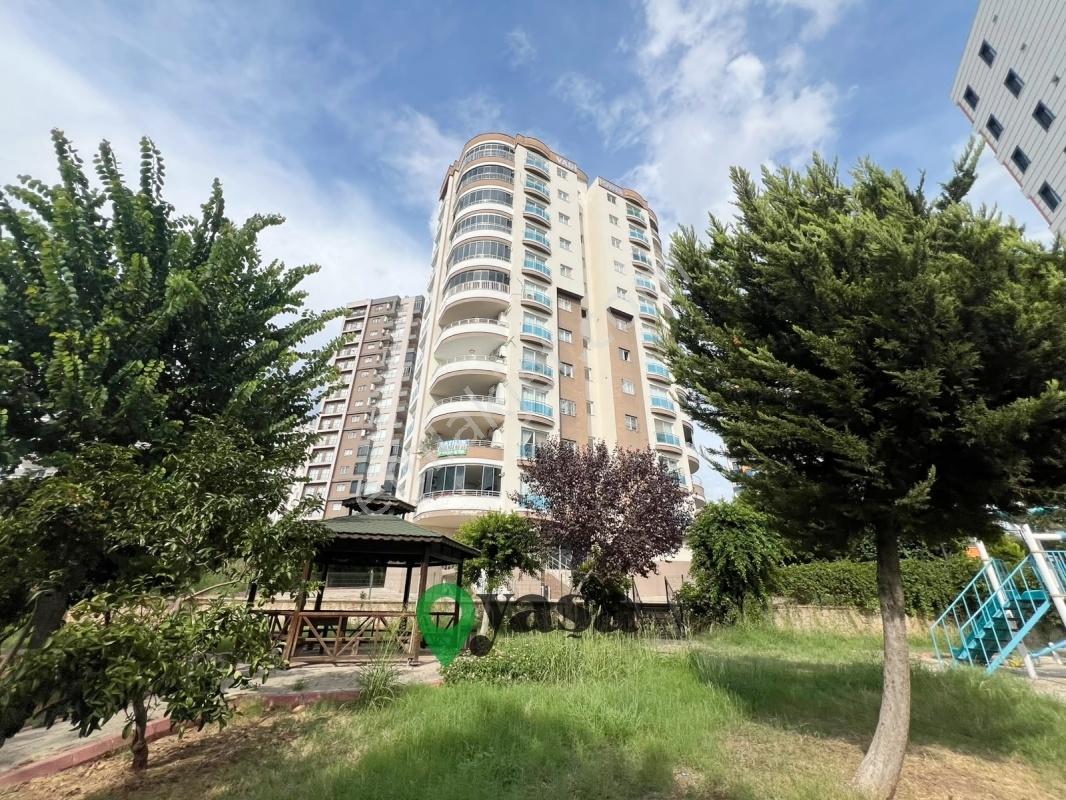 Yaşa Gyd - Vadi Towerda Açık Manzaralı | 4+1 Satılık Daire — fotoğraf 2