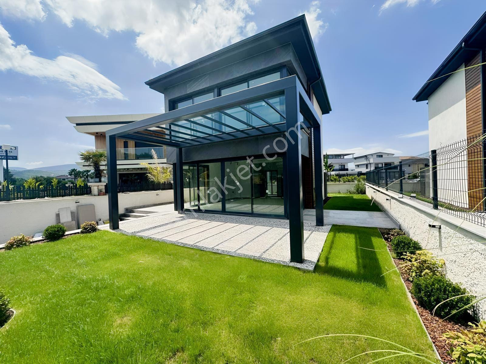 Urla İçmeler Müstakil Denize 200 Metre 3+1 Satılık Villa — fotoğraf 6