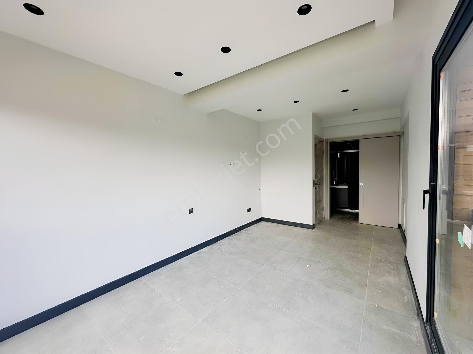 Urla İçmeler Müstakil Denize 200 Metre 3+1 Satılık Villa — fotoğraf 29