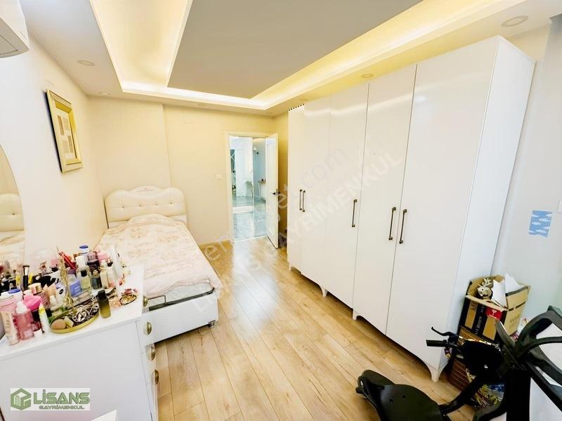 Huzurevleri'nde_metro_civ_geniş_ç.banyo_extralı 4+1 — fotoğraf 11