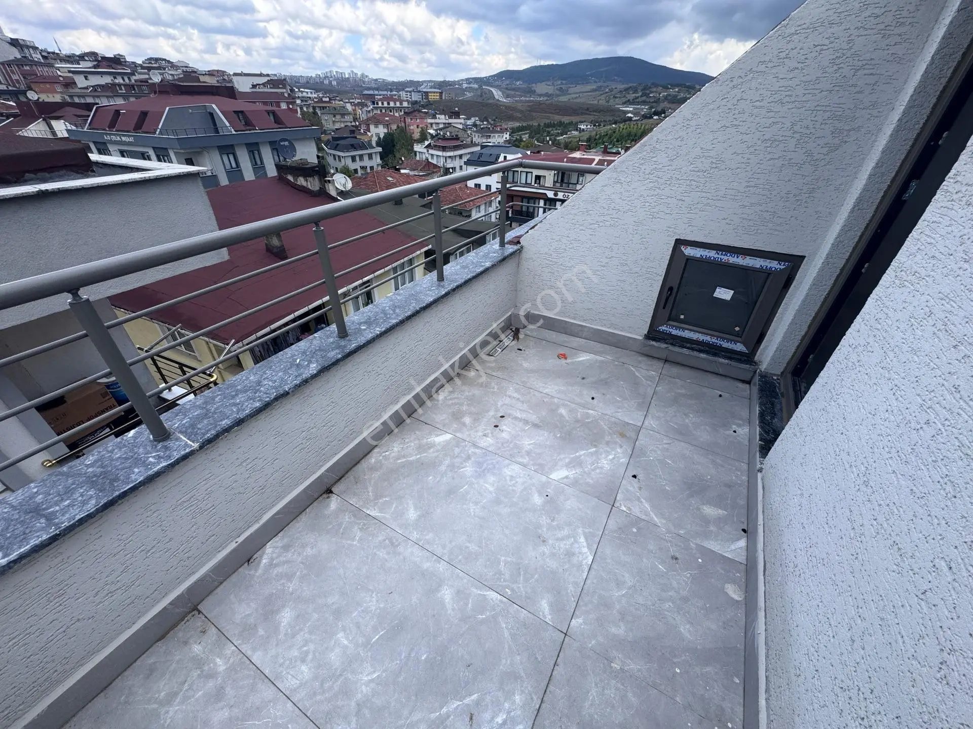 Sancaktepe Mevlana Mah Satılık Ara Kat Ve Üst Dublex Daireler — fotoğraf 32