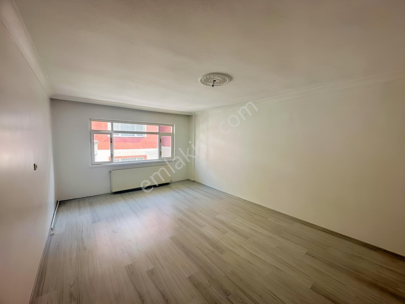Malazgirt Mah.3+1 Masrafsız Katta Gimsa Yakını Daire — fotoğraf 6