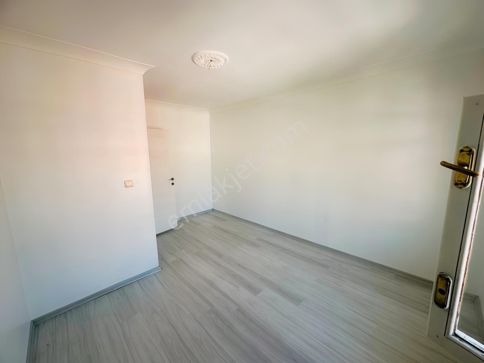 Malazgirt Mah.3+1 Masrafsız Katta Gimsa Yakını Daire — fotoğraf 11