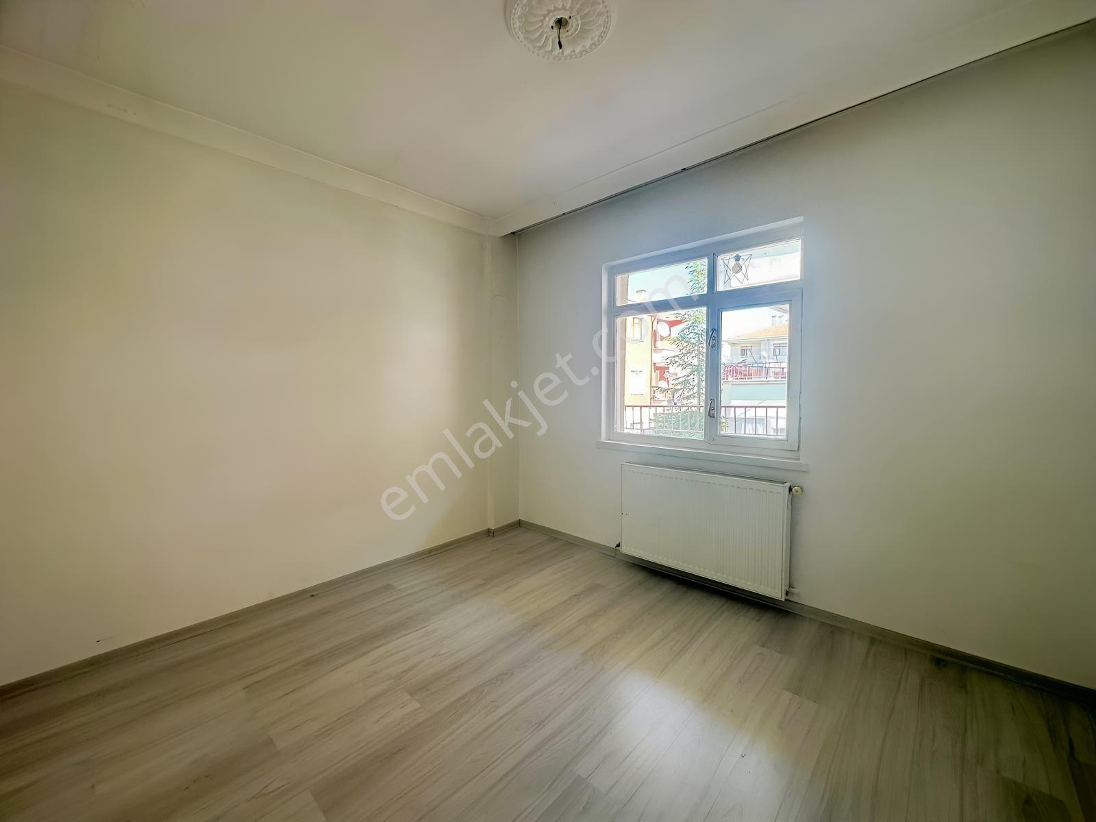 Malazgirt Mah.3+1 Masrafsız Katta Gimsa Yakını Daire — fotoğraf 15