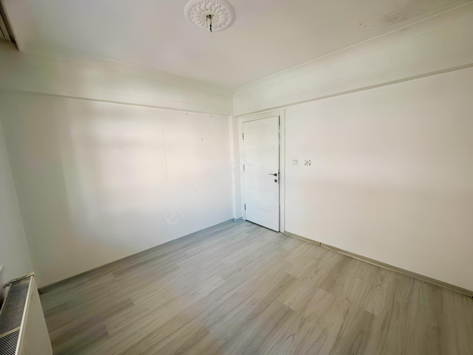 Malazgirt Mah.3+1 Masrafsız Katta Gimsa Yakını Daire — fotoğraf 17