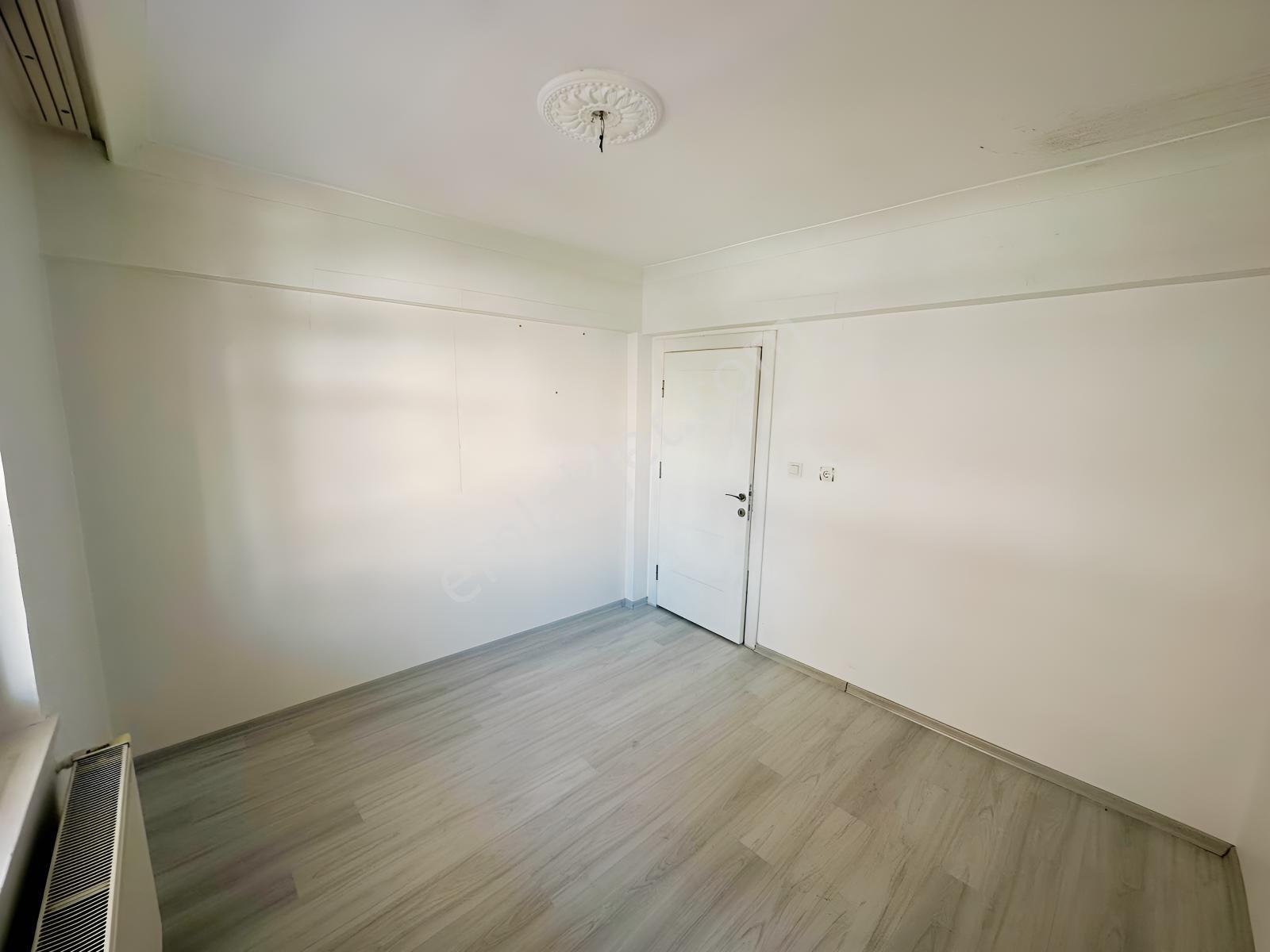 Malazgirt Mah.3+1 Masrafsız Katta Gimsa Yakını Daire — fotoğraf 18