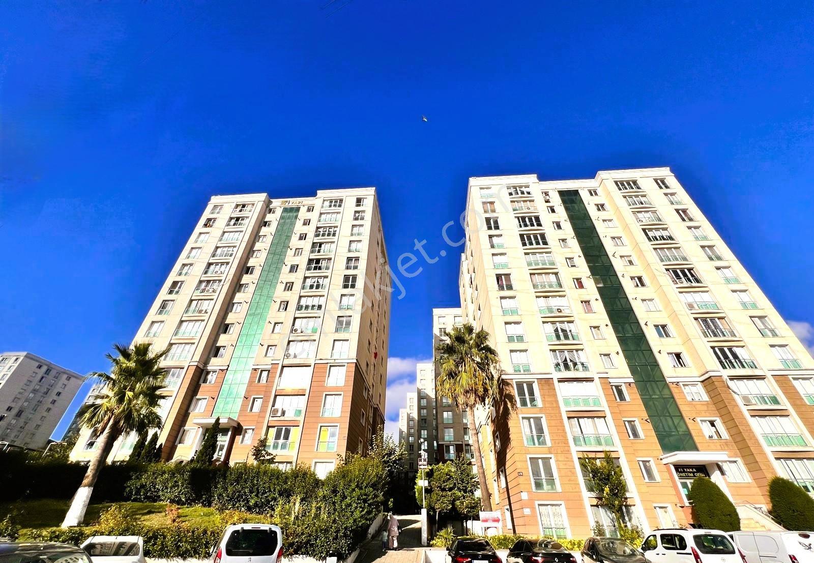 Esenyurt Fi Yaka Esenşehir De İçi Özel Yapılı 3+1 Satılık Daire