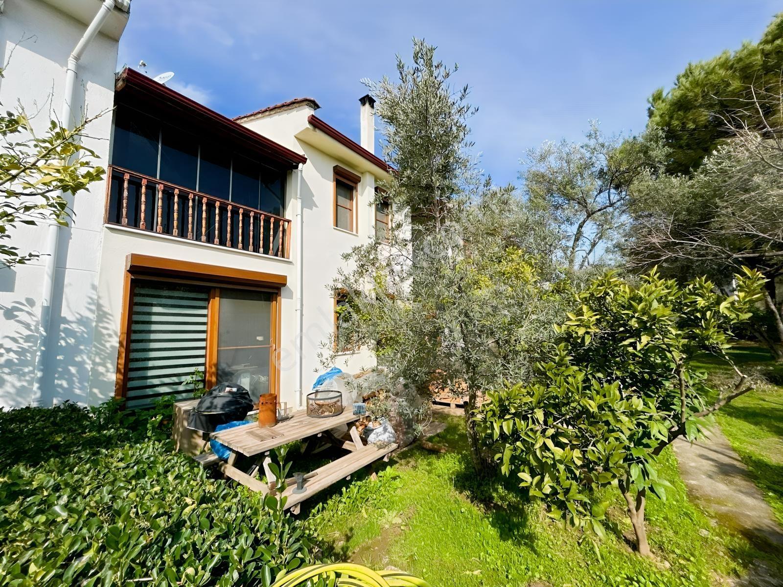 Turyap'tan Altınolukta Denize 100 M2 Bahçeli Dubleks Villa — fotoğraf 6