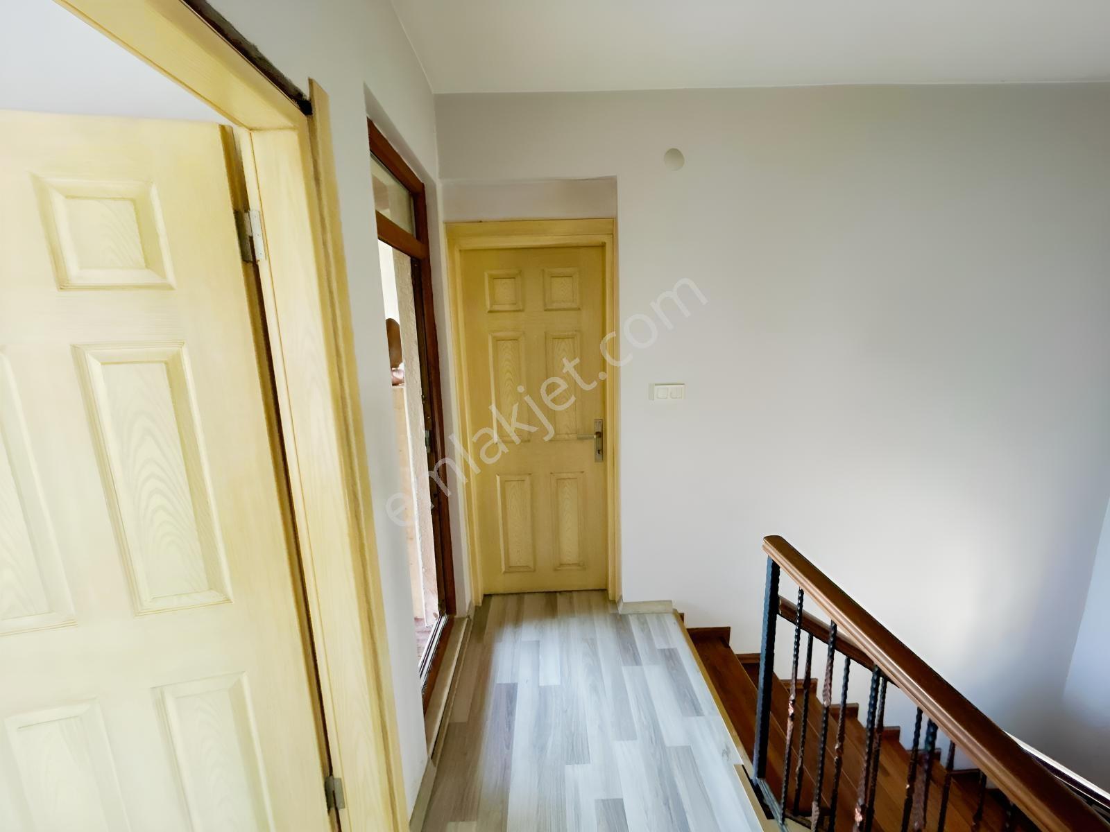 Turyap'tan Altınolukta Denize 100 M2 Bahçeli Dubleks Villa — fotoğraf 23