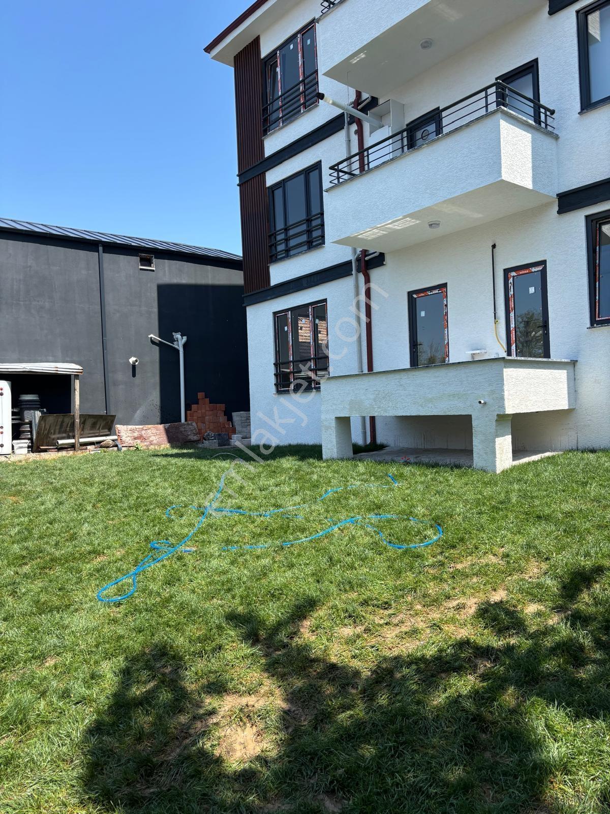 Alp Gayrimenkul Sapanca Gazipaşada Satılık 3+1 Yüksek Giriş