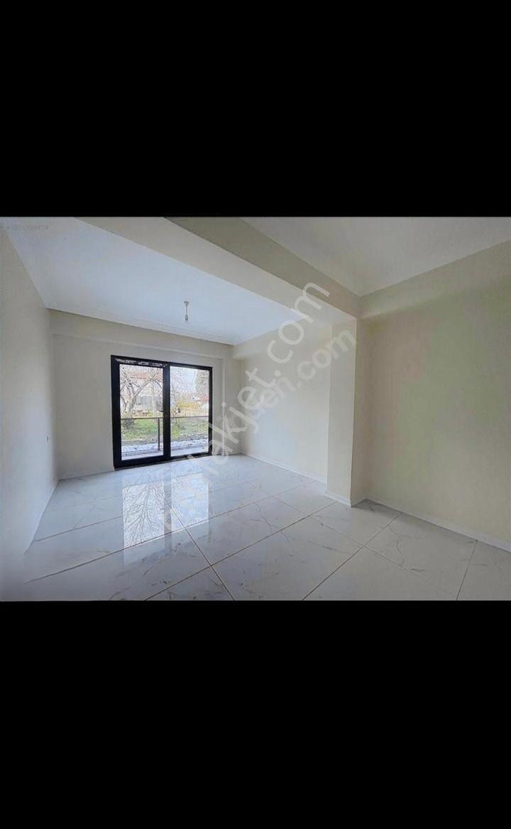 Alp Gayrimenkul Sapanca Gazipaşada Satılık 3+1 Yüksek Giriş — fotoğraf 6