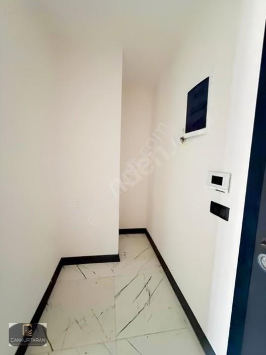 İldem E 15 Blokda 1.kat 4+1 Sıfır Daire — fotoğraf 4