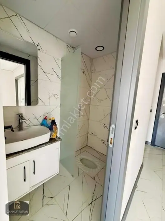 İldem E 15 Blokda 1.kat 4+1 Sıfır Daire — fotoğraf 14