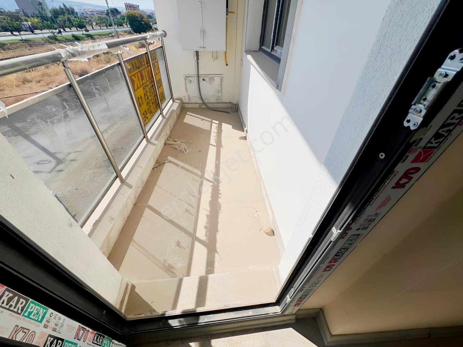 Çözüm Emlak'tan Muradiye'de Önü Açık 1+1 Satılık Sıfır Daire — fotoğraf 10
