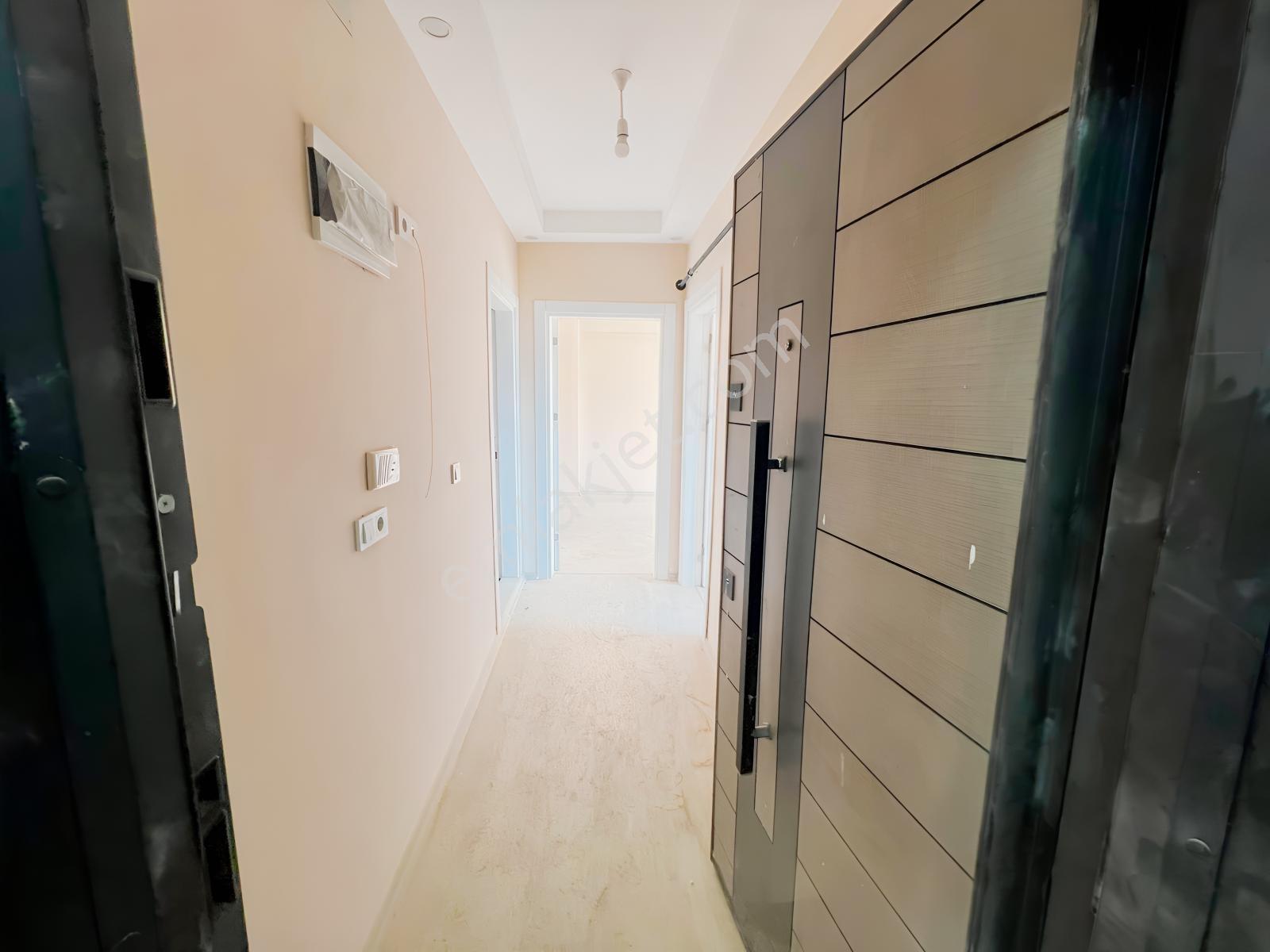 Çözüm Emlak'tan Muradiye'de Önü Açık 1+1 Satılık Sıfır Daire — fotoğraf 14