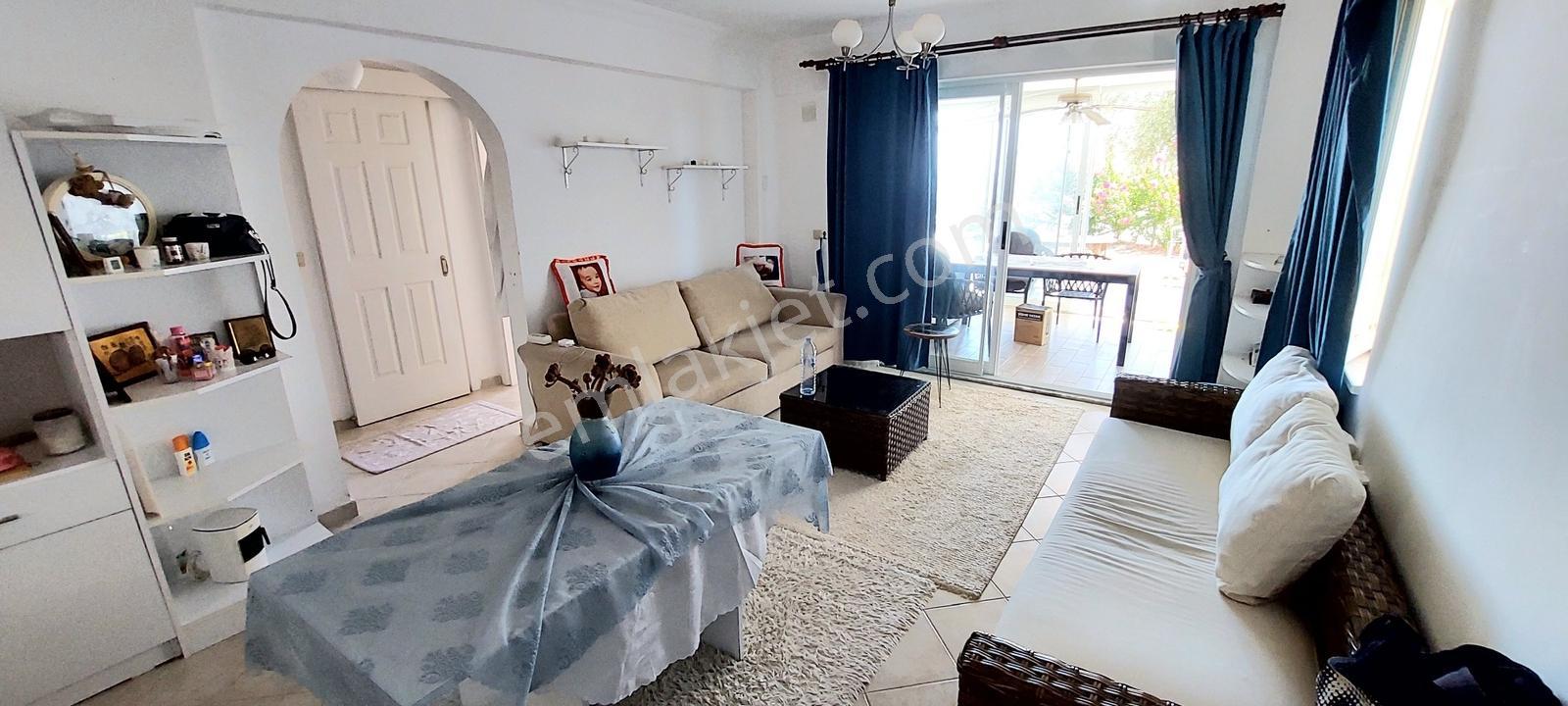 Muğla Bodrum Milas Boğaziçi Adabükü Manzaralı Büyük Bahçe — fotoğraf 7